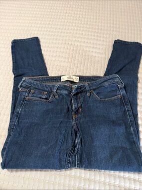 Hollister Women's Indigo Skinny Stretch Jeans size 7S